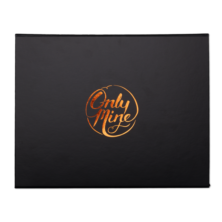Only-Mine-Premium-Hamper-Box-768x768